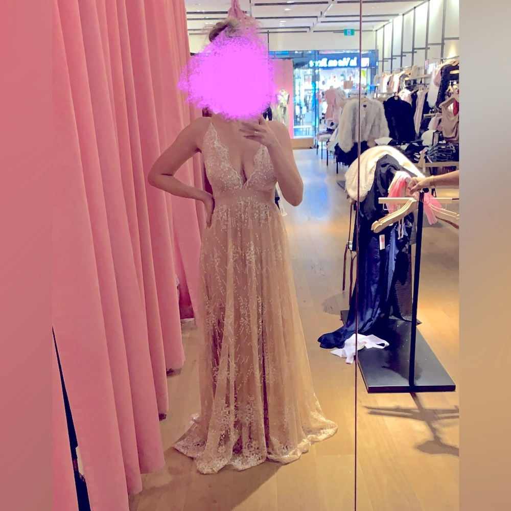 Honey Sparkled Tulle Maxi Gkwn